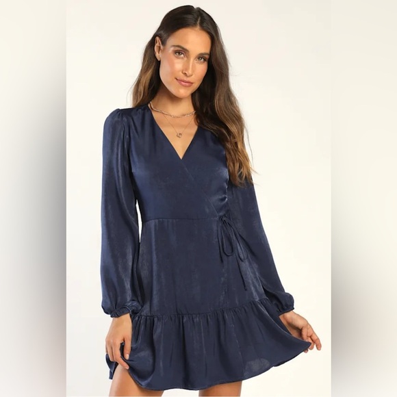Lulus size XSMALL So Splendid Navy Blue Satin Long Sleeve Wrap Dress - Picture 5 of 8